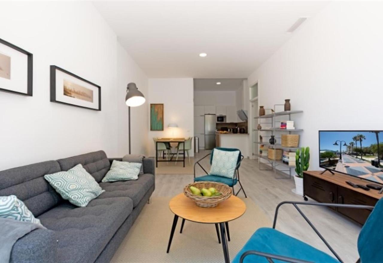 Beach Apartment Montemarcarihuela توريمولينوس المظهر الخارجي الصورة