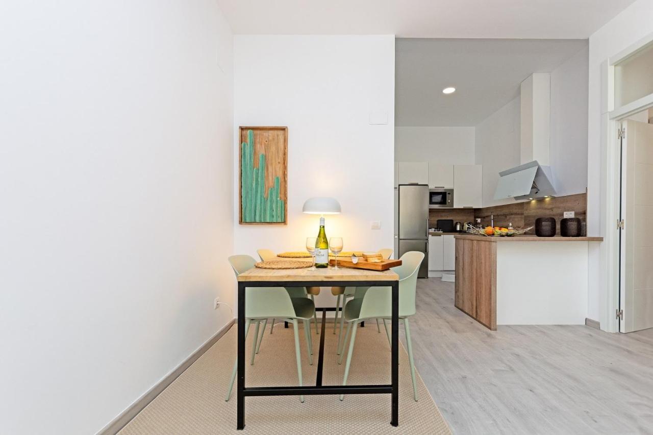 Beach Apartment Montemarcarihuela توريمولينوس المظهر الخارجي الصورة